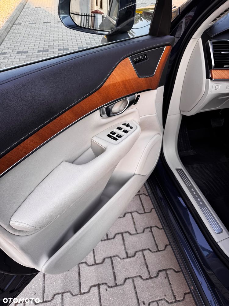 Volvo XC 90 D5 AWD Inscription 7os - 8
