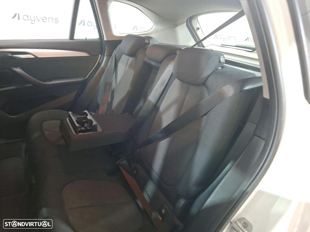 BMW X1 16 d sDrive Corporate Edition Auto - 8