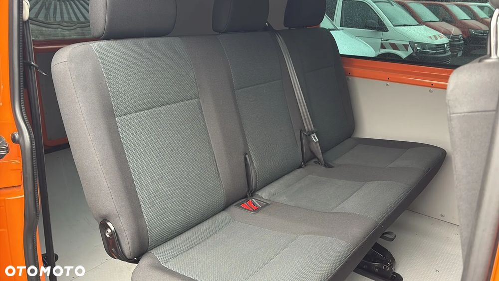 Volkswagen Transporter - 23