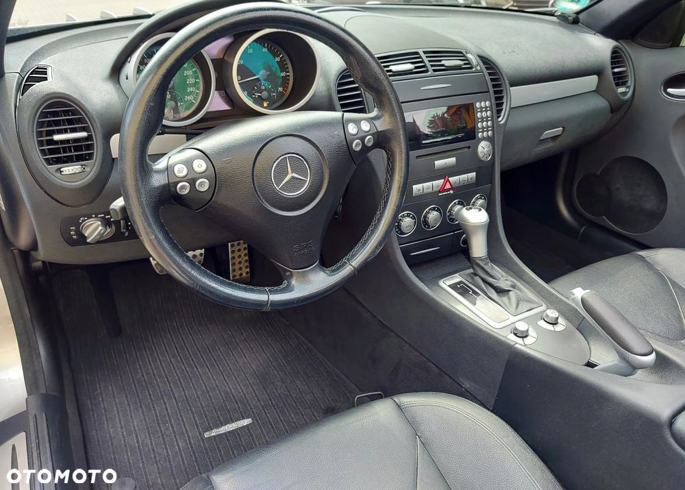 Mercedes-Benz SLK - 26