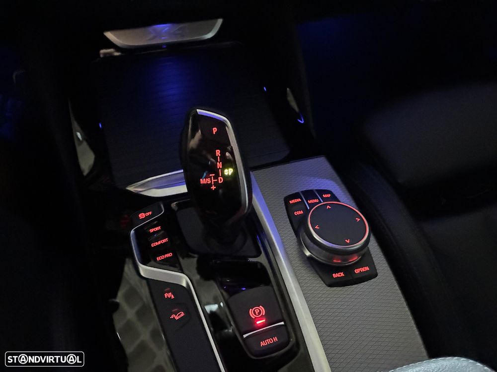 BMW X4 30 d xDrive Pack M Auto - 24