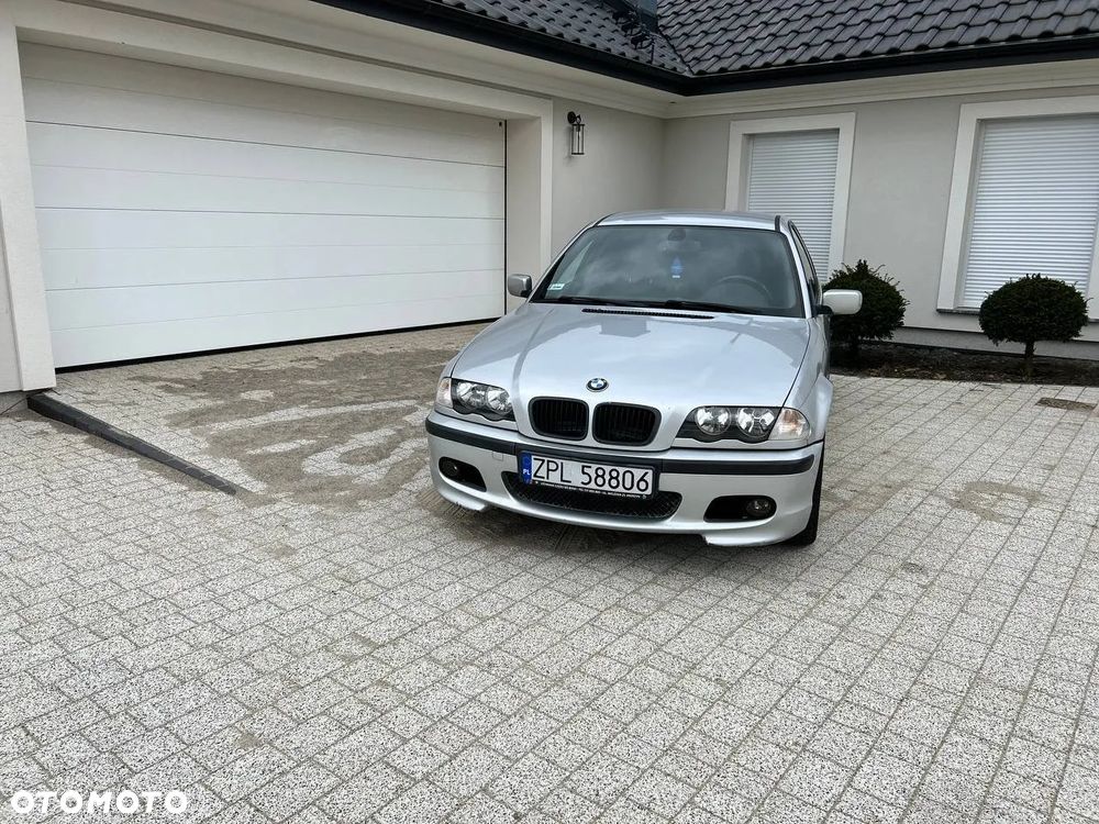 BMW Seria 3 318i - 2