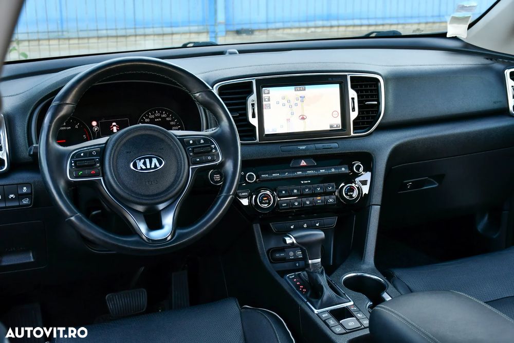 Kia Sportage 2,0 CRDI AWD Aut. Platinum - 11