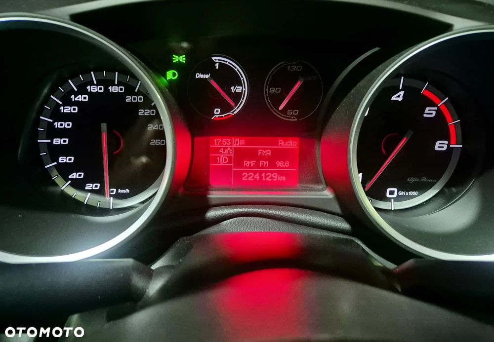 Alfa Romeo Giulietta 1.6 JTDM 16V - 13