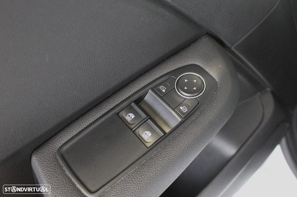 Renault Clio 1.0 TCe Limited Bi-Fuel - 33