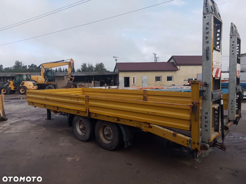 Müller-Mitteltal Niskopodwozia 11000 kg Najazdy z Niemiec - 5