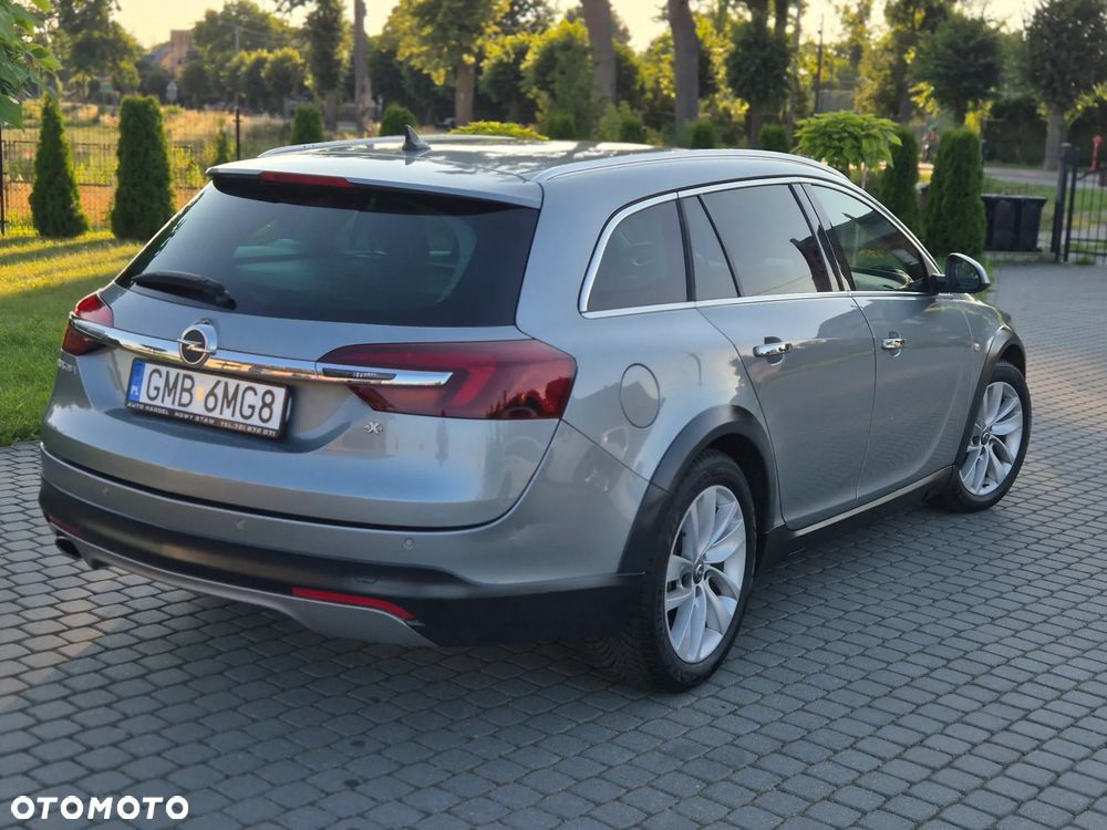 Opel Insignia 2.0 CDTI 4x4 ecoFLEX Start/Stop Business Edition - 4