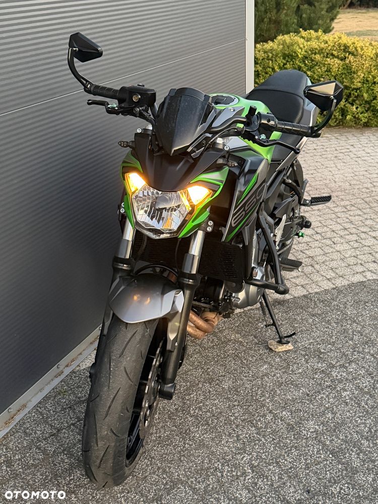 Kawasaki Z 650 - 15