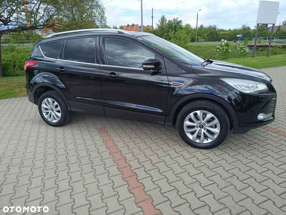 Ford Kuga 2.0 TDCi 4x4 Titanium - 4