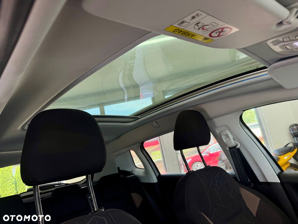 Peugeot 2008 PureTech 82 Style - 6