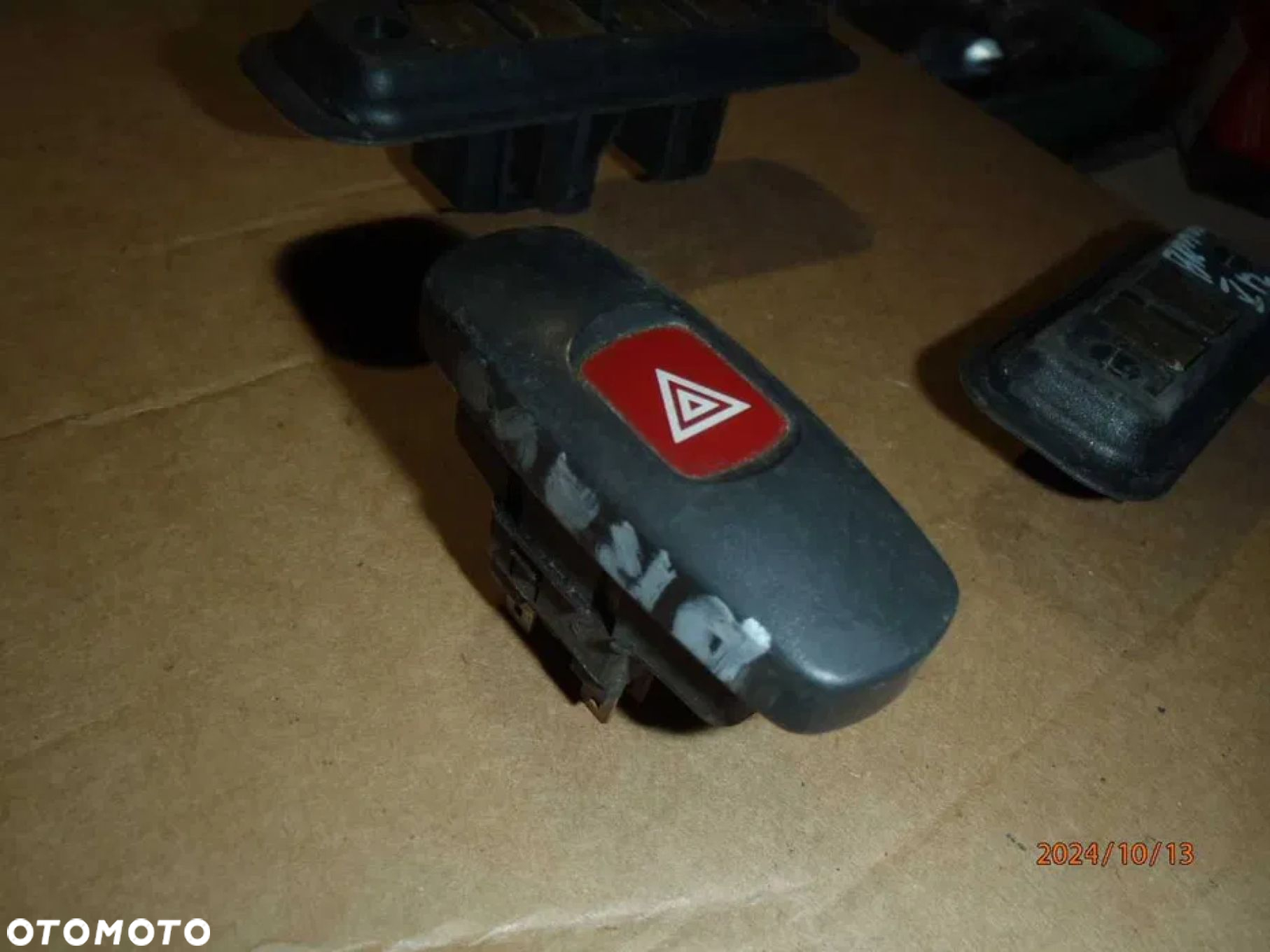 włącznik awaryjnych stycznik klapy fiat bravo brava marea - 4