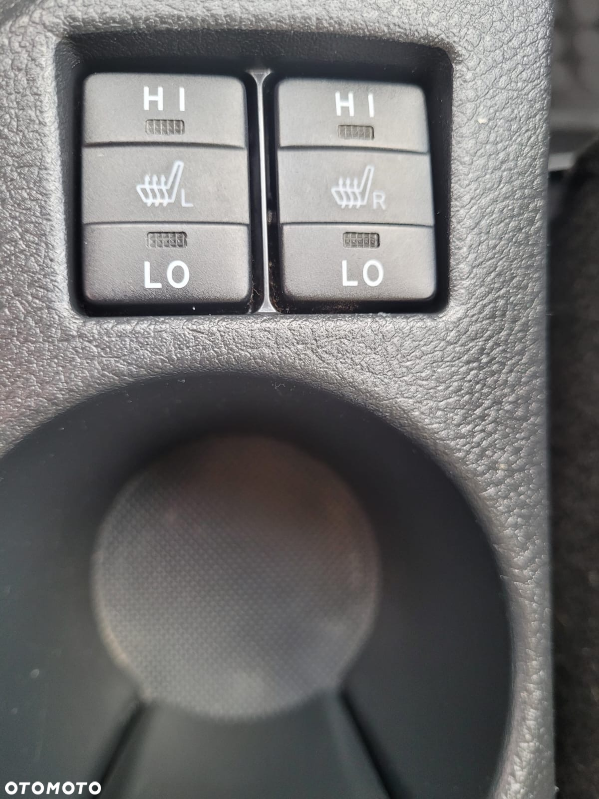 Toyota Auris - 24