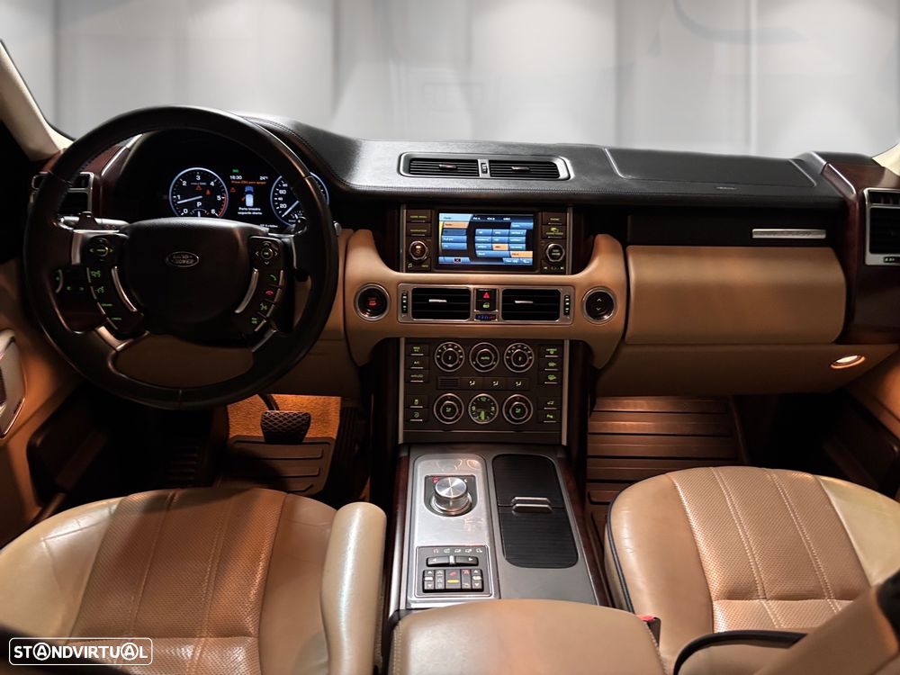 Land Rover Range Rover 4.4 TdV8 Vogue+ - 5