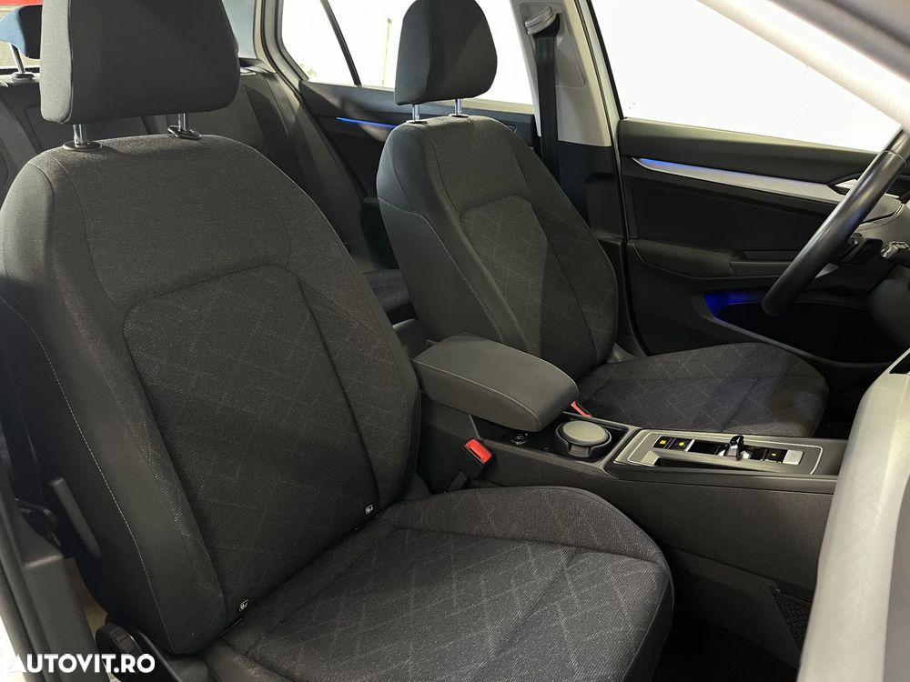 Volkswagen Golf 1.5 eTSI MHEV 150CP DSG Life - 10