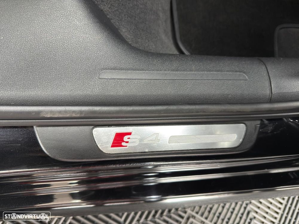 Audi S4 Avant - 38
