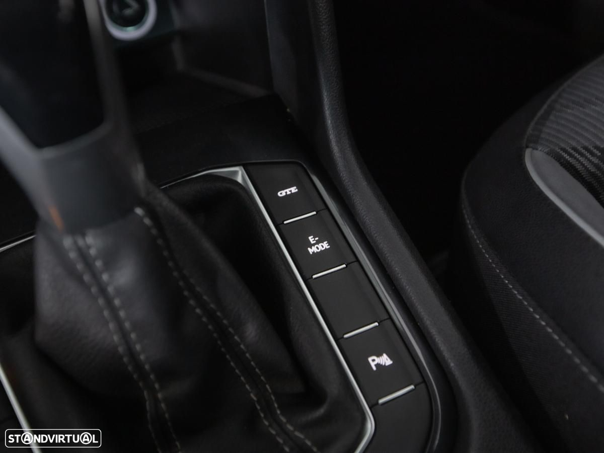VW Tiguan 1.4 TSI eHybrid R-Line DSG - 20