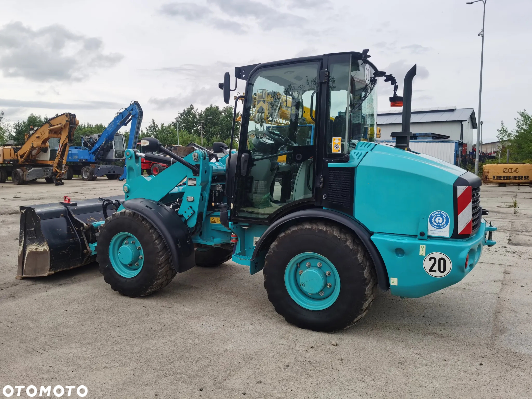 Caterpillar 906 m - 5