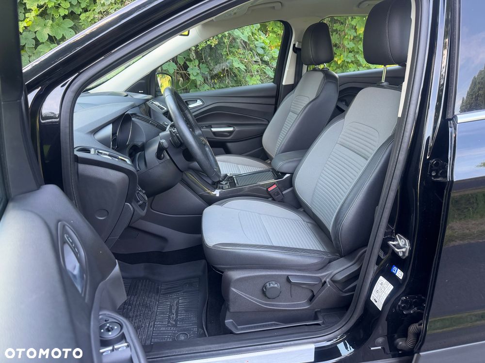 Ford Kuga 2.0 TDCi AWD Titanium - 6