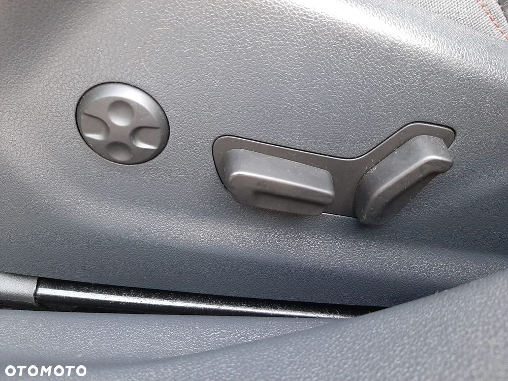 Peugeot 508 RXH BlueHDi 180 EAT6 Stop&Start - 25