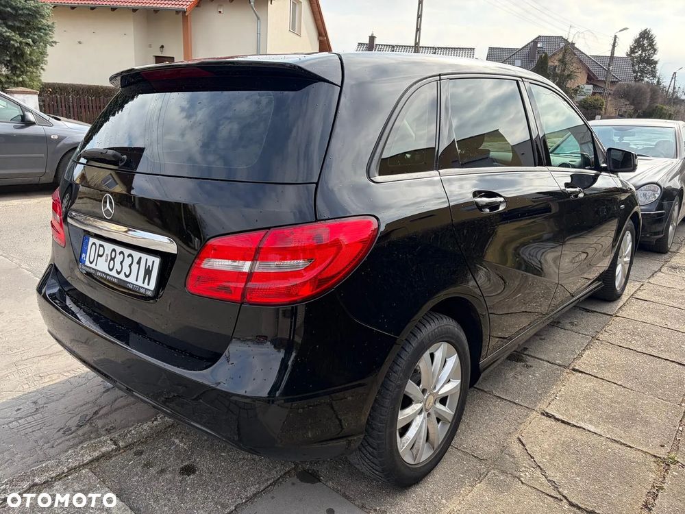 Mercedes-Benz Klasa B 180 (BlueEFFICIENCY) - 3