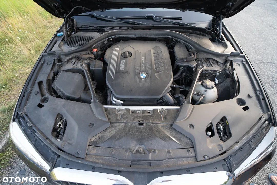 BMW Seria 5 530d Luxury Line - 14