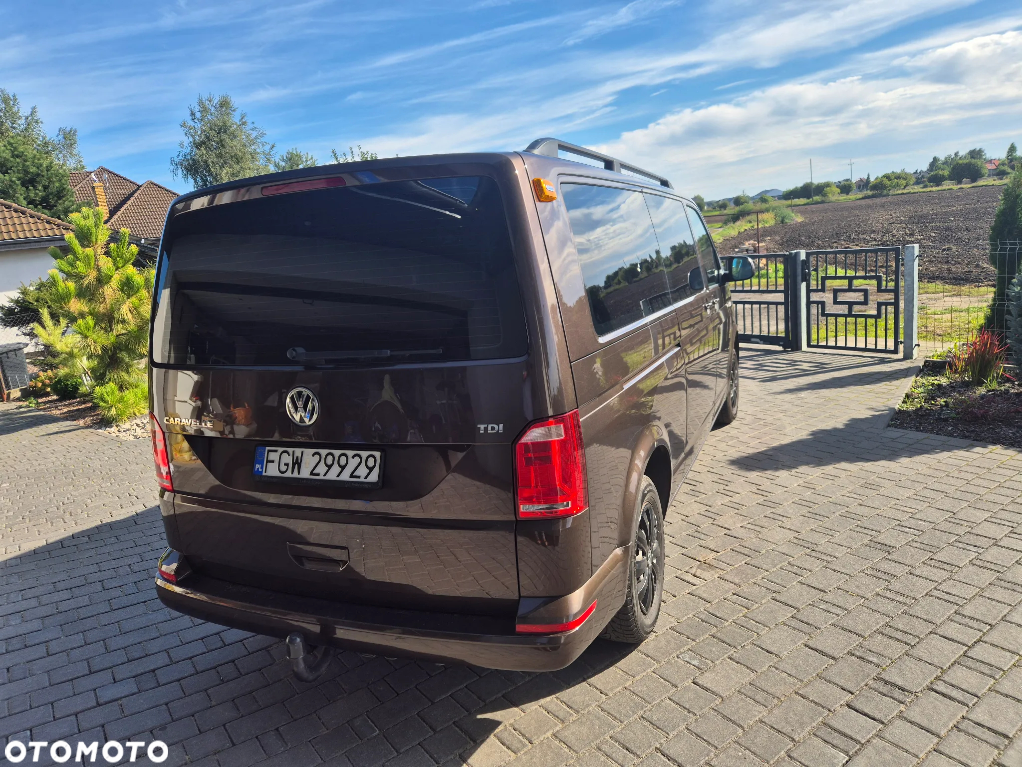 Volkswagen Caravelle 2.0 TDI L2 Comfortline - 15