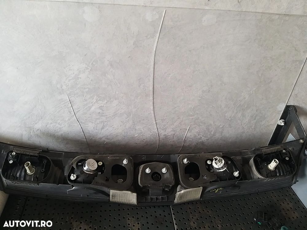 Stop tripla lampa centru haion honda civic 8 13216721 - 2