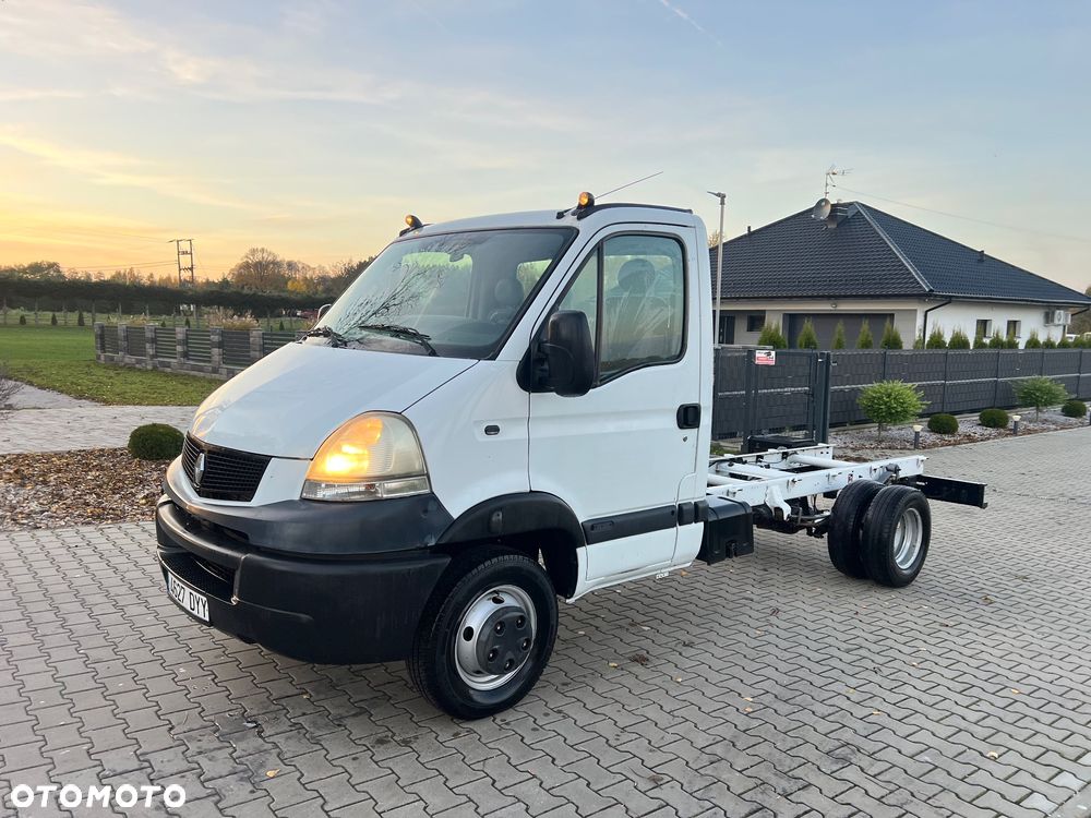 Renault Mascot 160 - 1