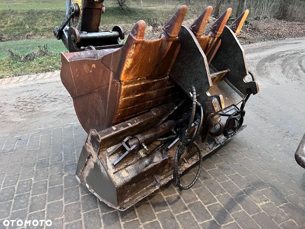 Liebherr A900C Litronic - 9