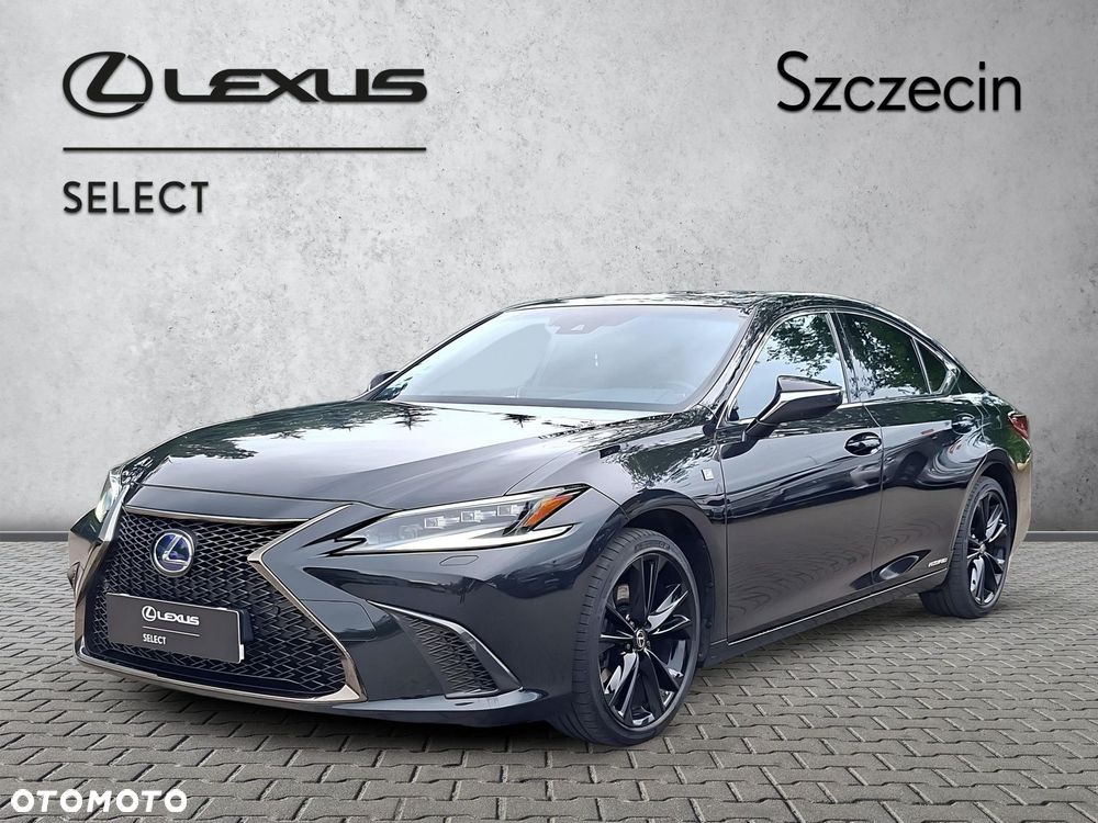 Lexus ES 300h F Sport Edition - 1