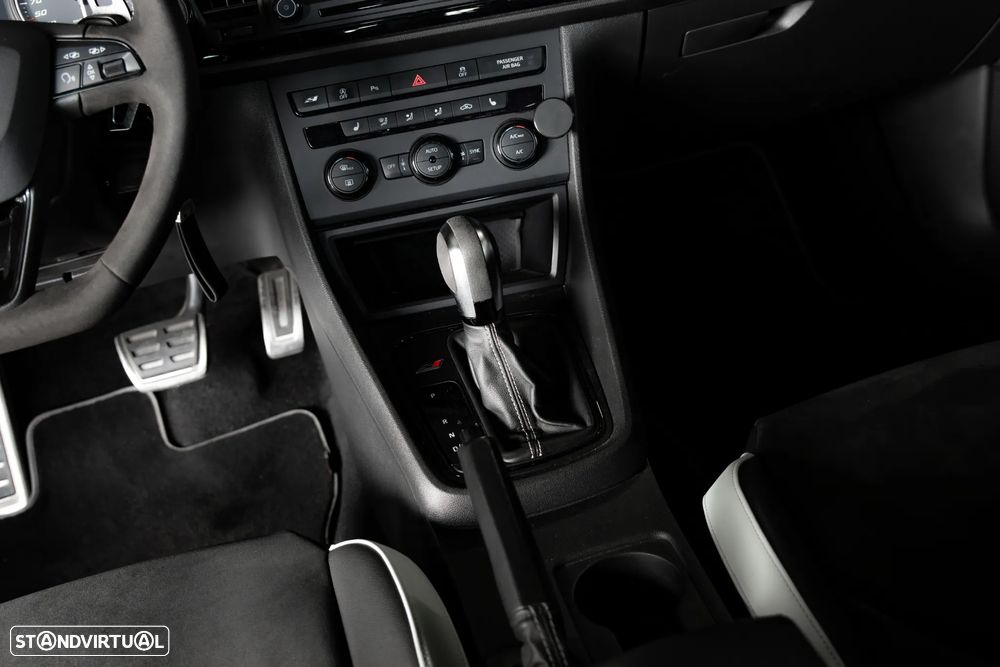 SEAT Leon SC 2.0 TSI Cupra DSG S/S - 37