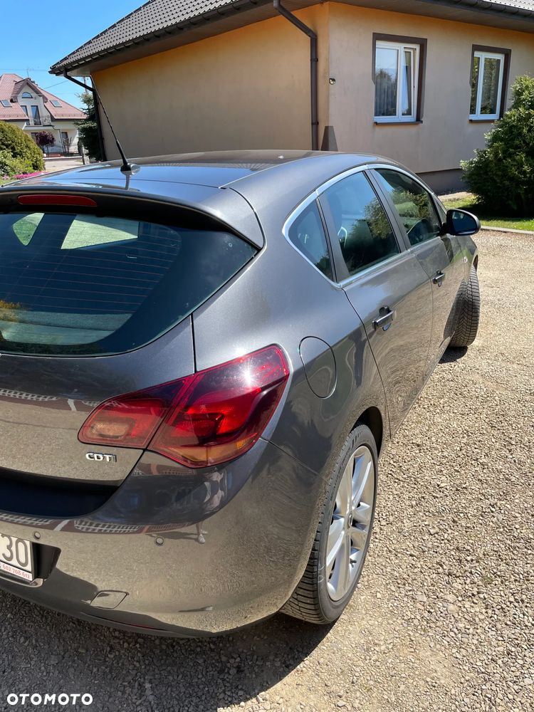 Opel Astra 1.7 CDTI DPF - 7