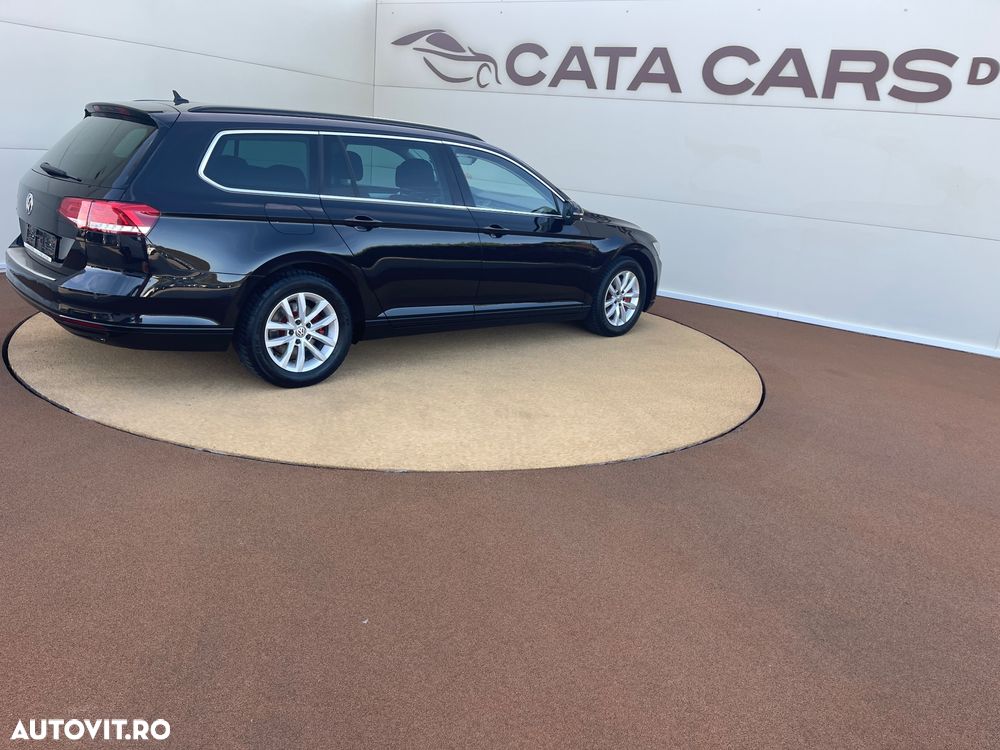Volkswagen Passat - 16
