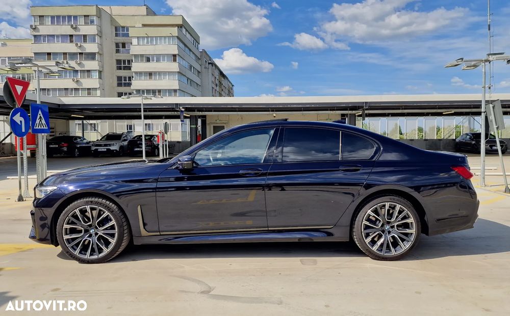 BMW Seria 7 750i xDrive - 6