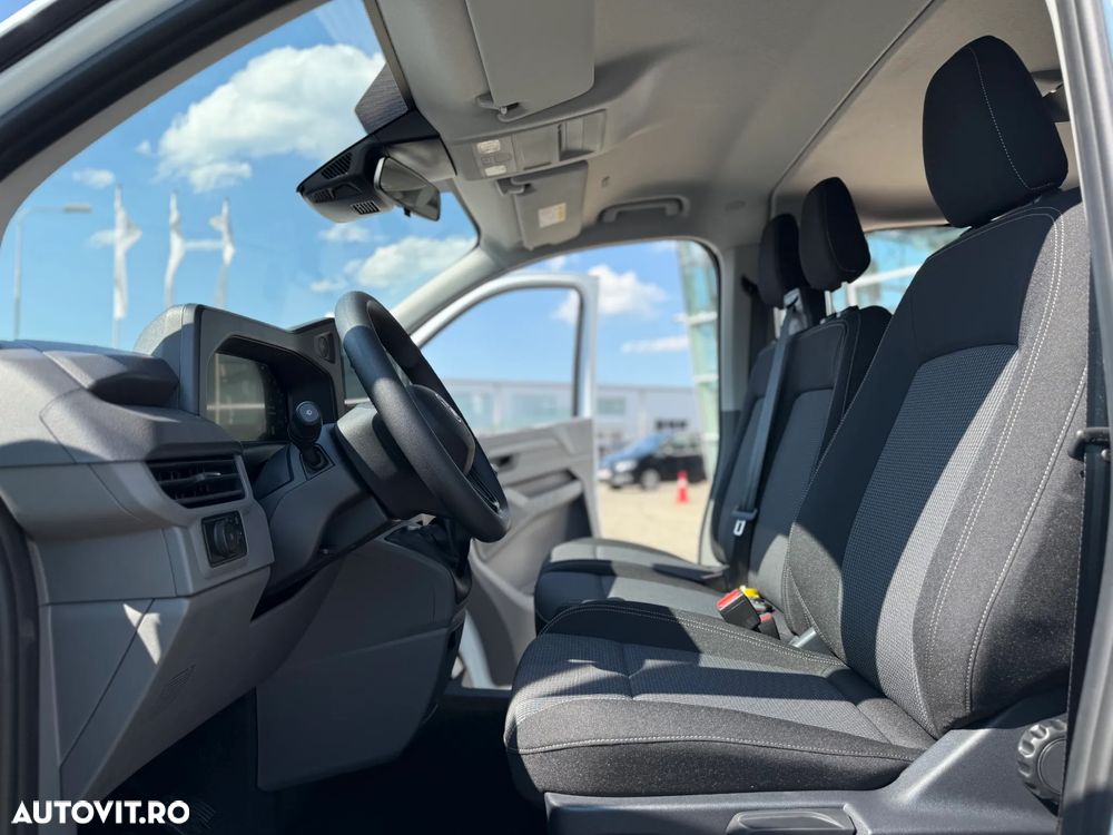Volkswagen Caravelle - 14