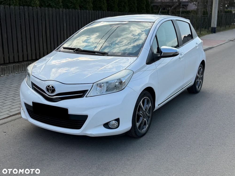 Toyota Yaris 1.33 VVT-i Executive - 10