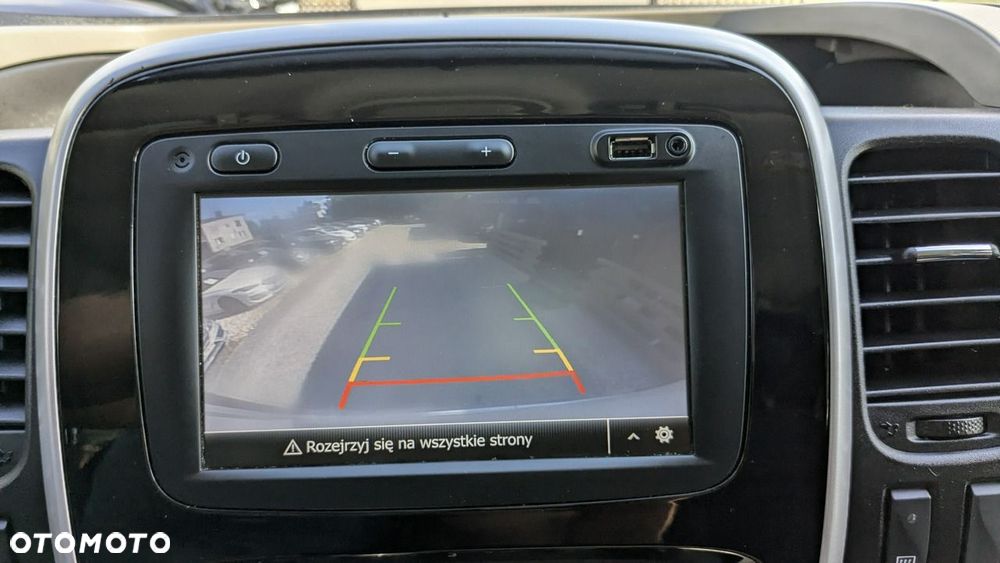 Renault Trafic - 30