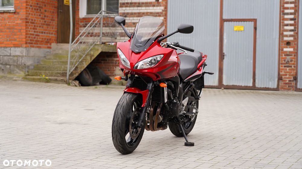 Yamaha FZ6