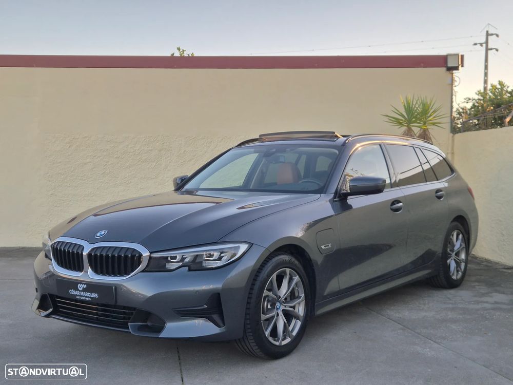 BMW 320 e Touring Line Luxury Auto - 2