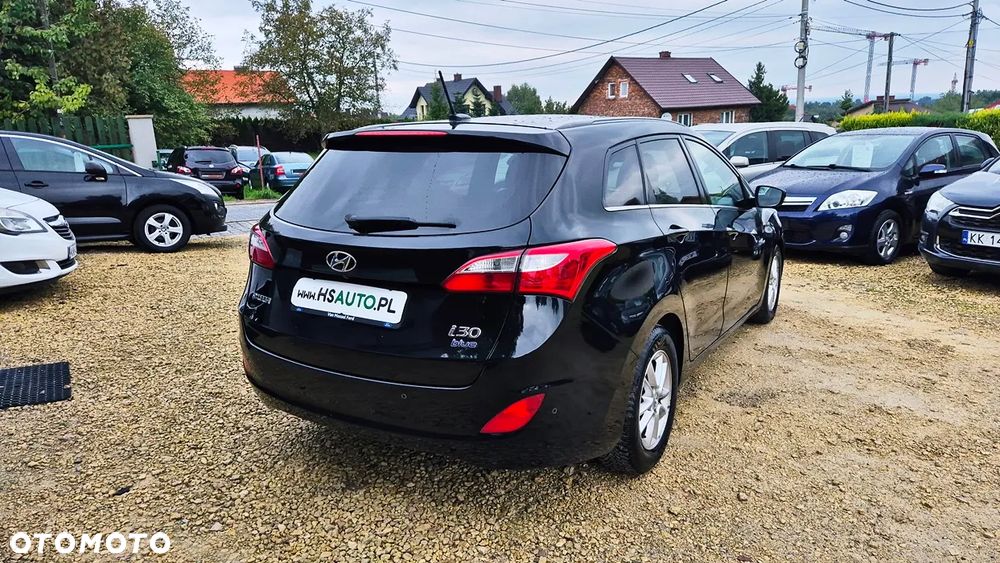 Hyundai i30 1.6 Fifa World Cup Edition - 15
