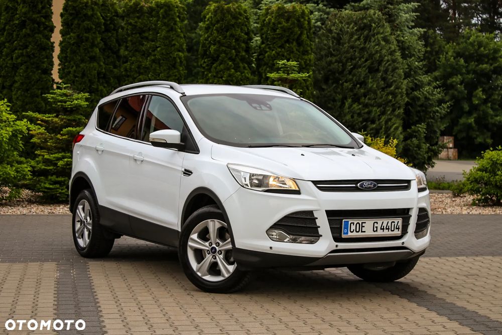 Ford Kuga 1.5 EcoBoost FWD Titanium ASS GPF - 12