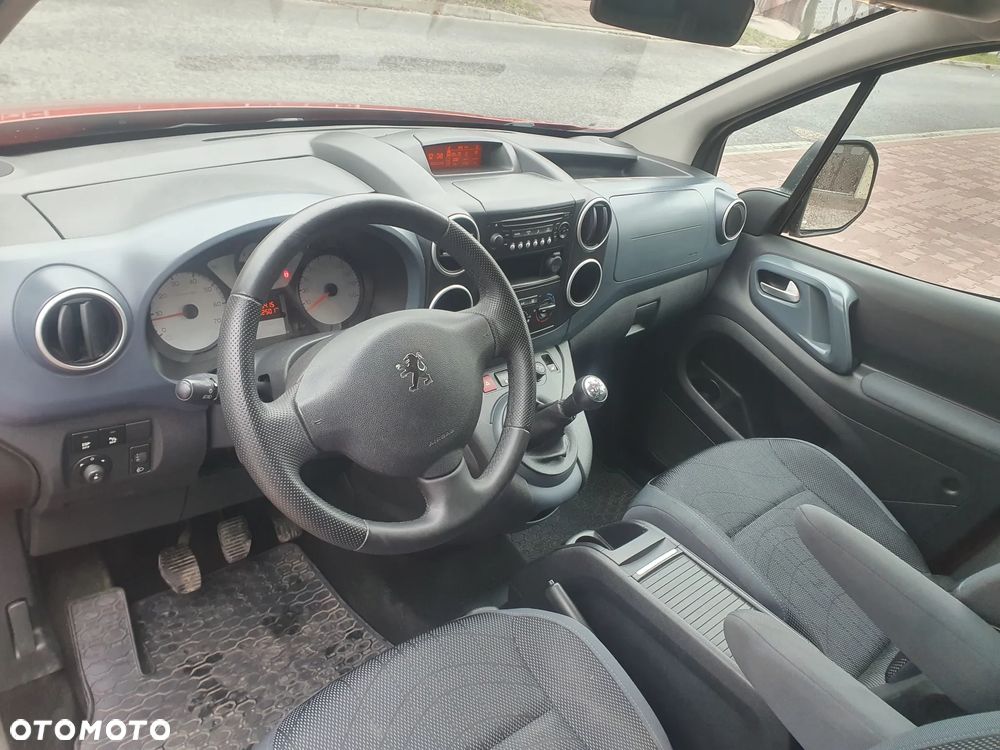 Peugeot Partner HDi FAP 110 Family - 13