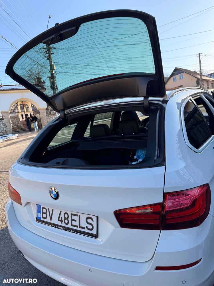 BMW Seria 5 525d xDrive Sport-Aut. Luxury Line - 11