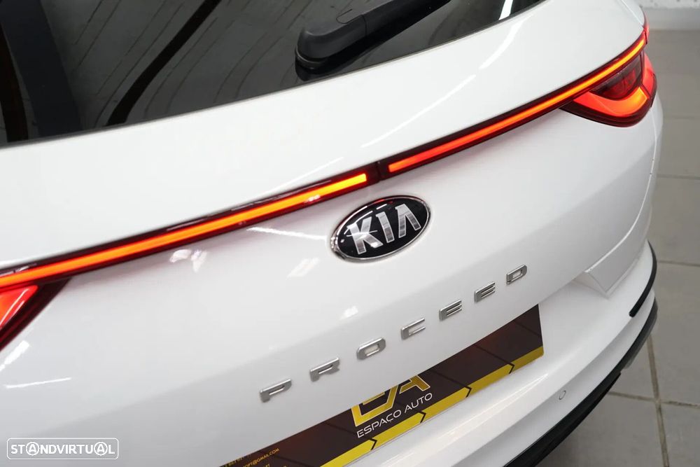 Kia ProCeed 1.0 T-GDI GT Line - 14