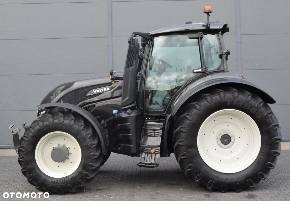 Valtra T 235A - 9