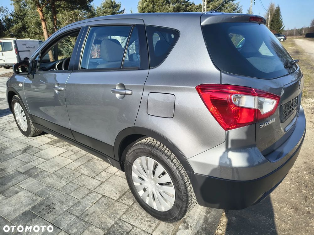 Suzuki SX4 S-Cross 1.6 VVT 4x2 Comfort+ - 4