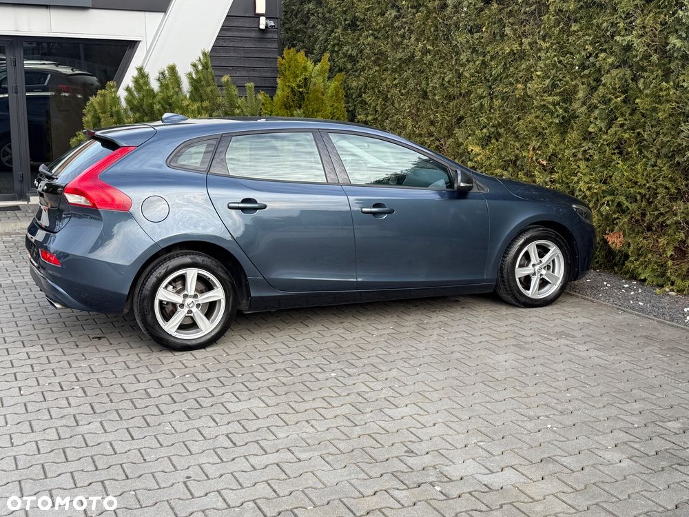Volvo V40 - 15