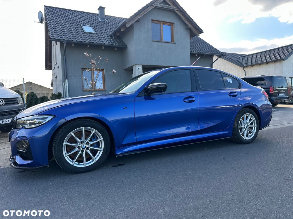 BMW Seria 3 330i M Sport - 6