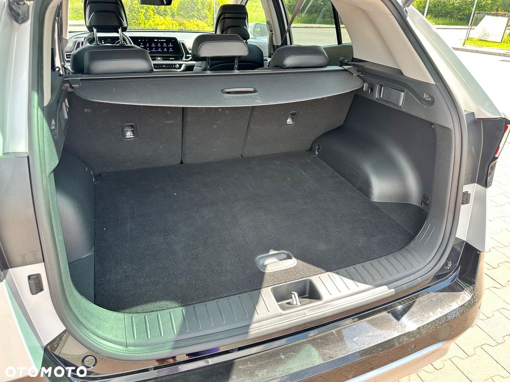 Kia Sportage 1.6 T-GDI HEV Business Line 2WD - 16