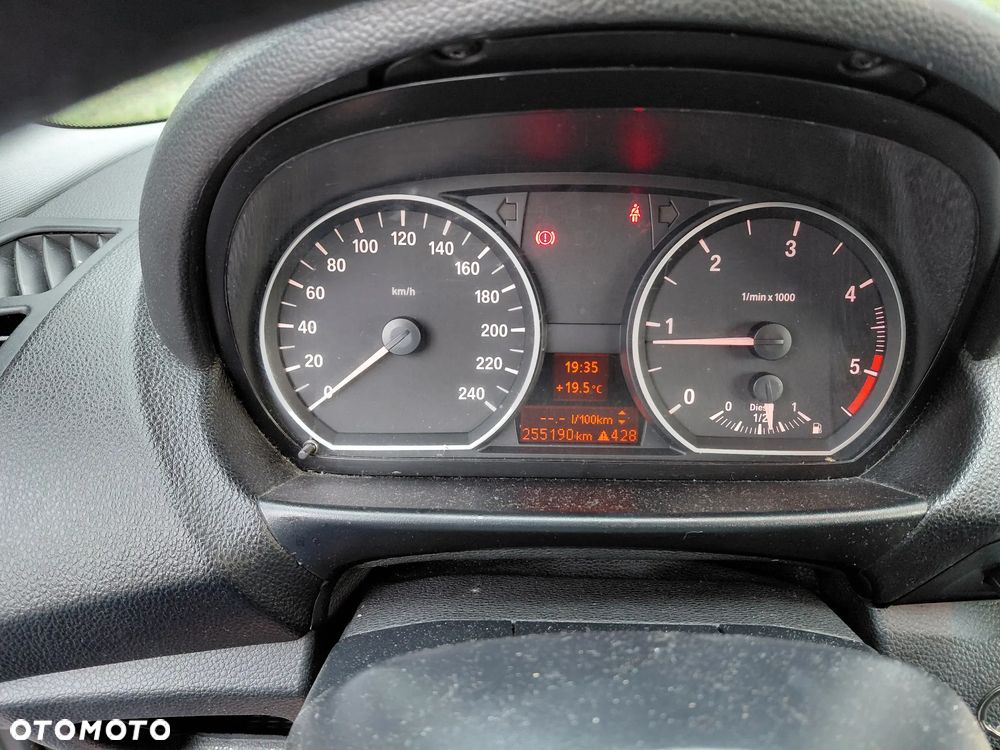 BMW Seria 1 116d - 6